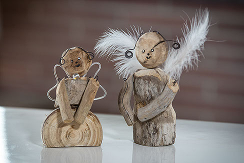 Kunstvolle Holzkunst aus Treibholz. Holzfiguren und Skulpturen für Haus und Garten in Starnberg.