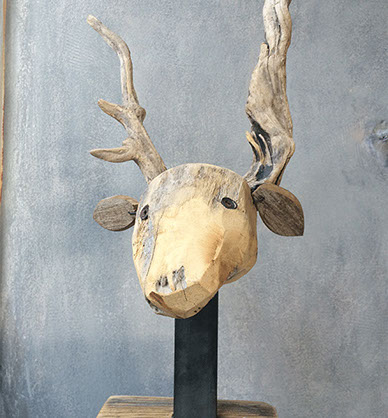 Kunstvolle Holzkunst aus Treibholz. Holzfiguren und Skulpturen für Haus und Garten in Starnberg.